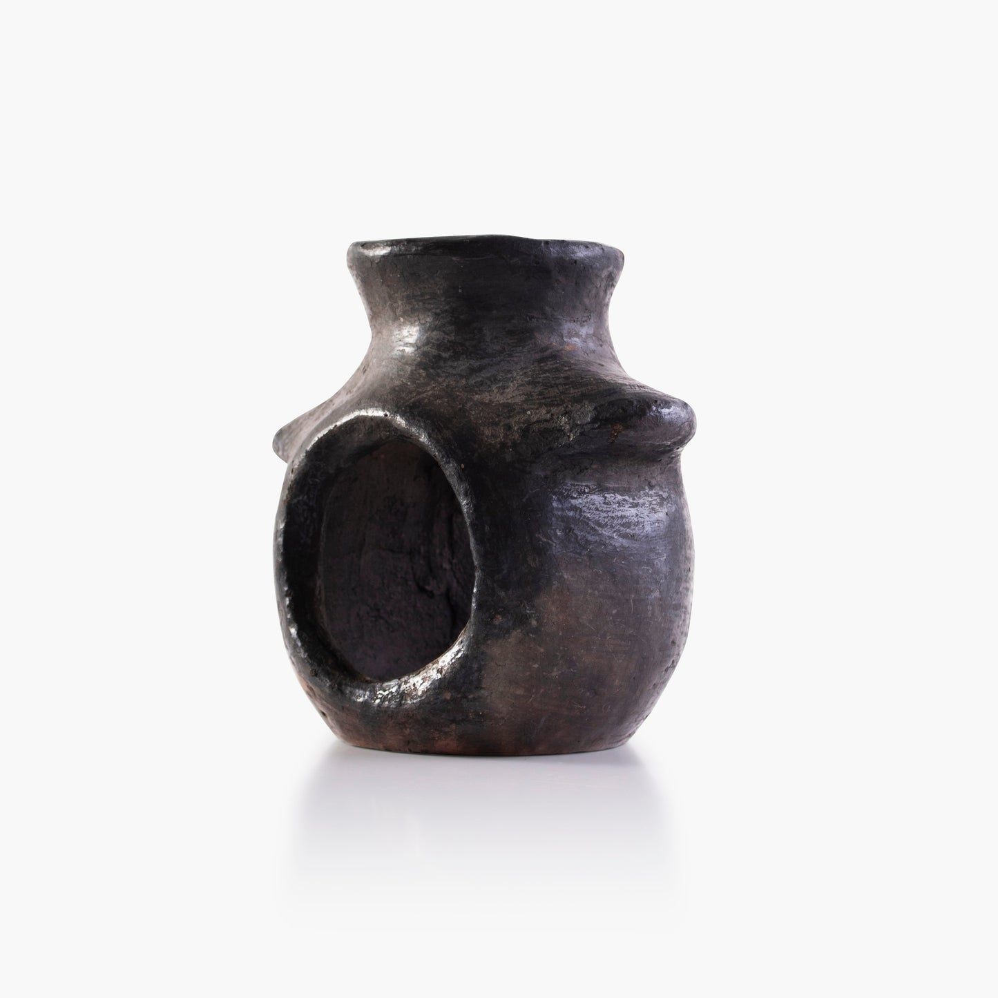Black, essential oil terracotta burner