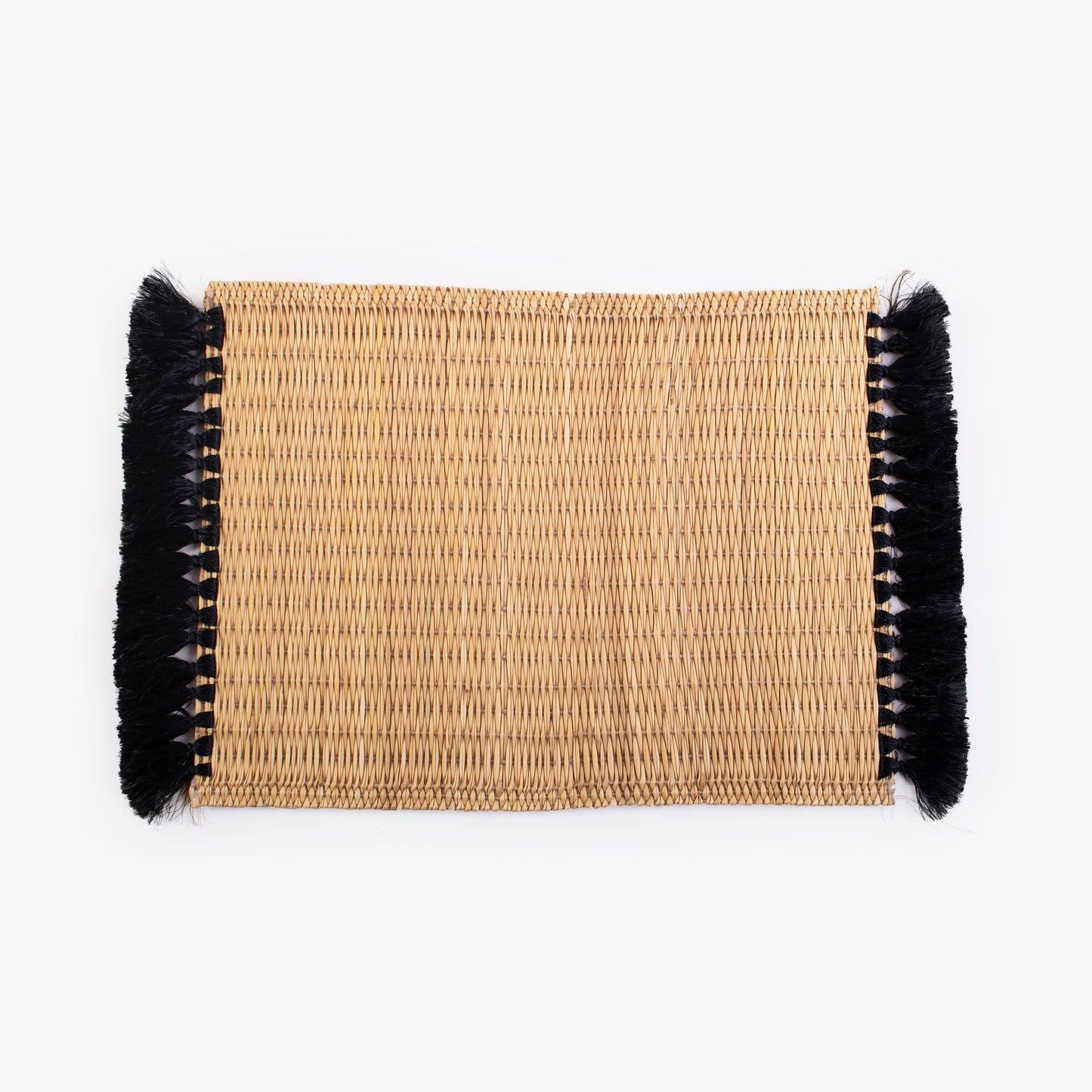 Set of 4 wild rush coasters adorned with black silk thread tassels - Natural finish